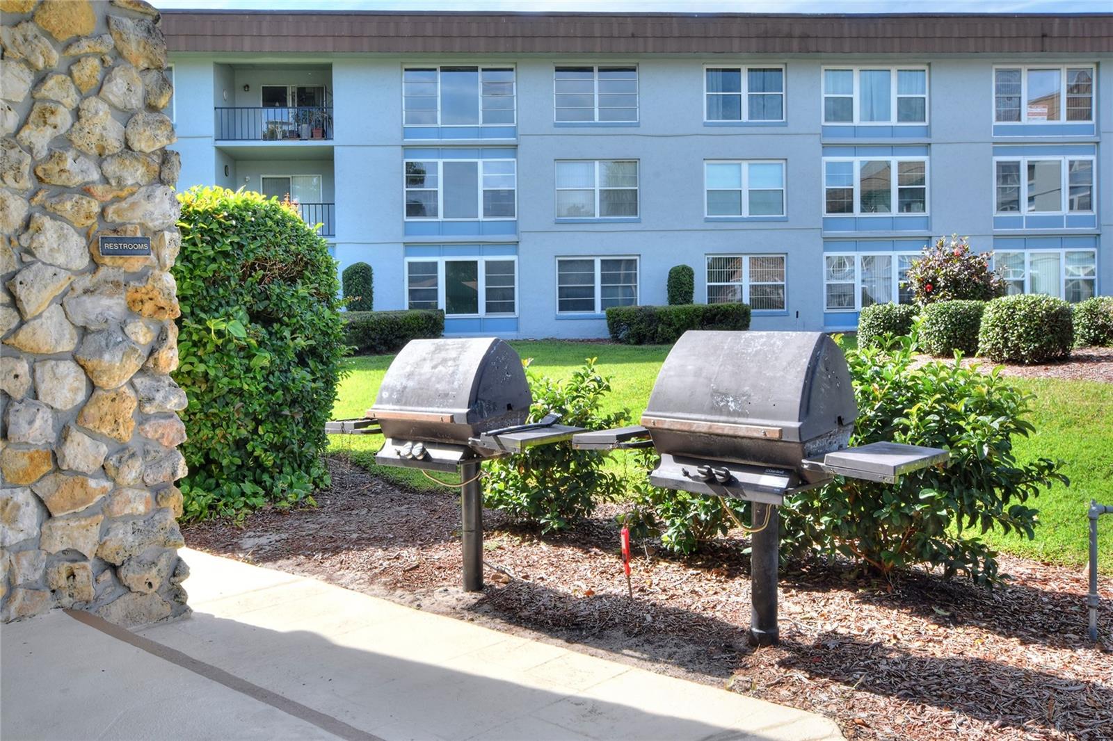 Image 24 of 60 For 333 Lake Howard Drive Nw 113d