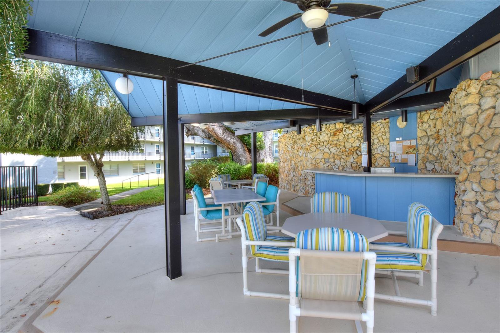 Image 25 of 60 For 333 Lake Howard Drive Nw 113d