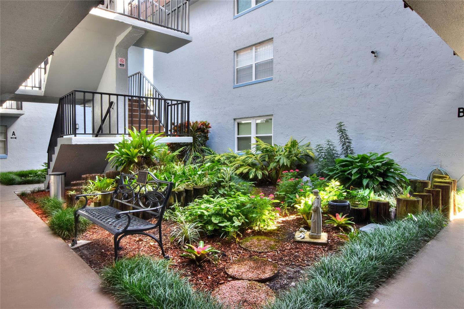 Image 34 of 60 For 333 Lake Howard Drive Nw 113d