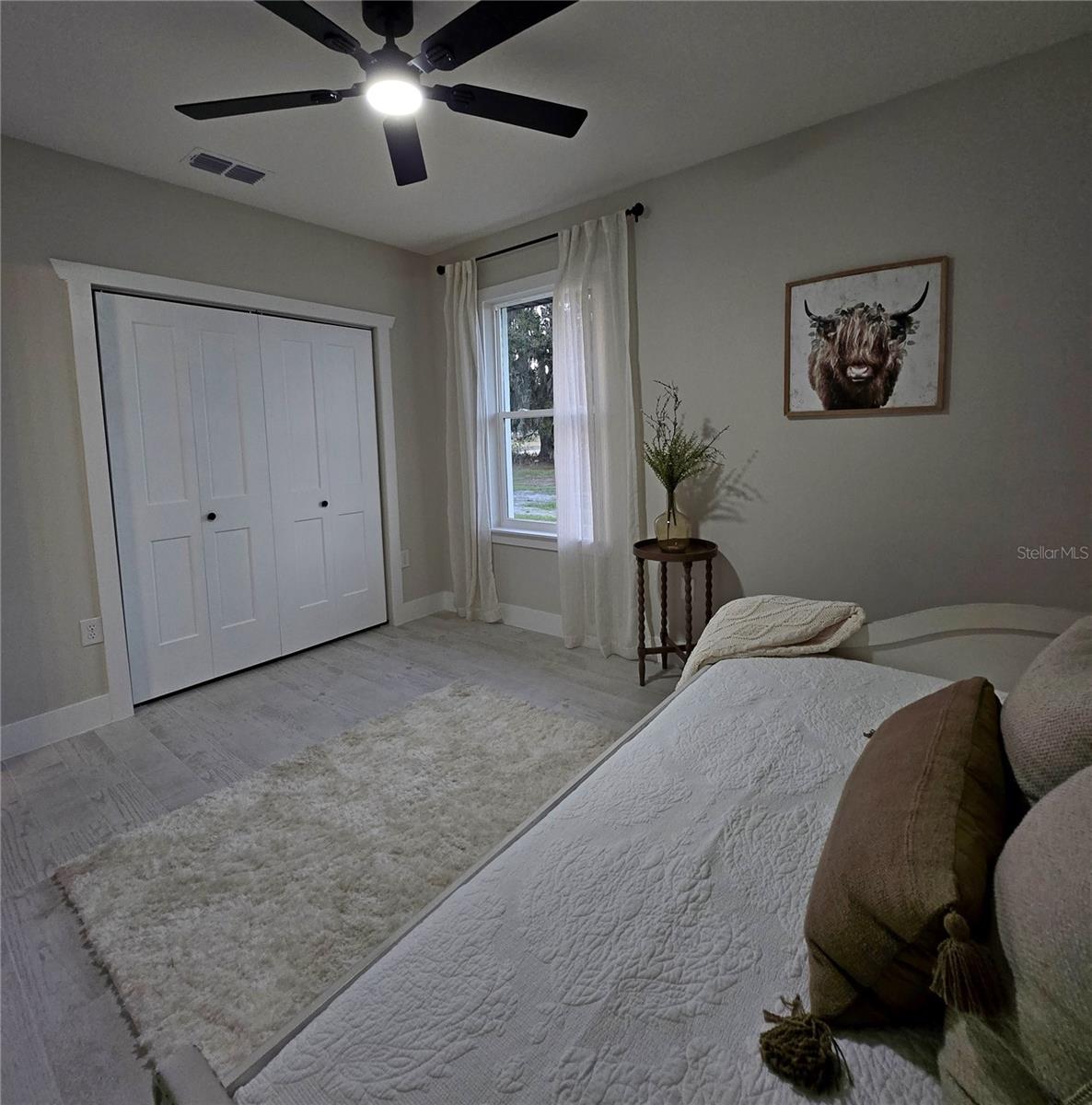 Image 21 of 32 For 6836 Heavitree Drive