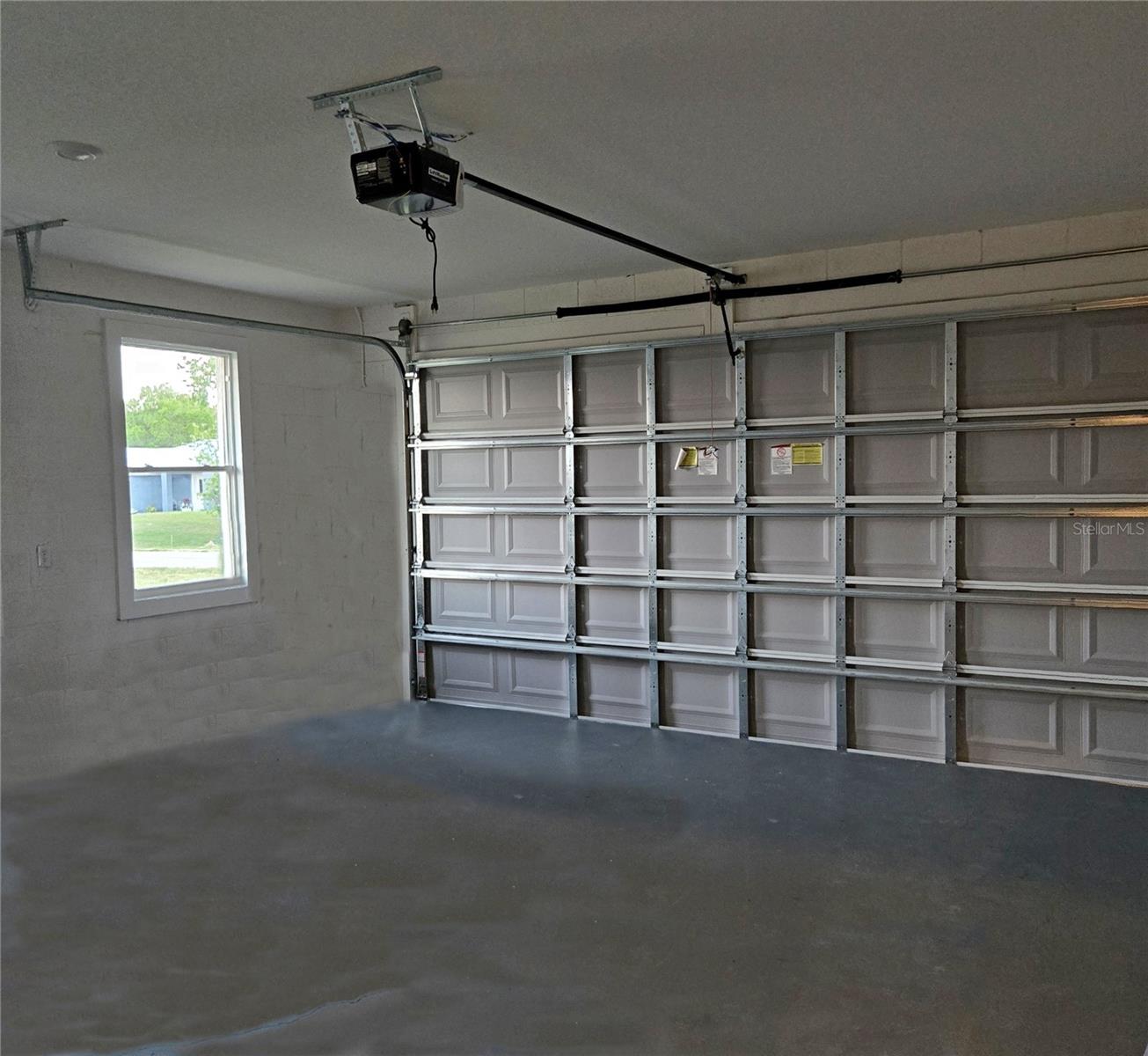 Image 27 of 32 For 6836 Heavitree Drive