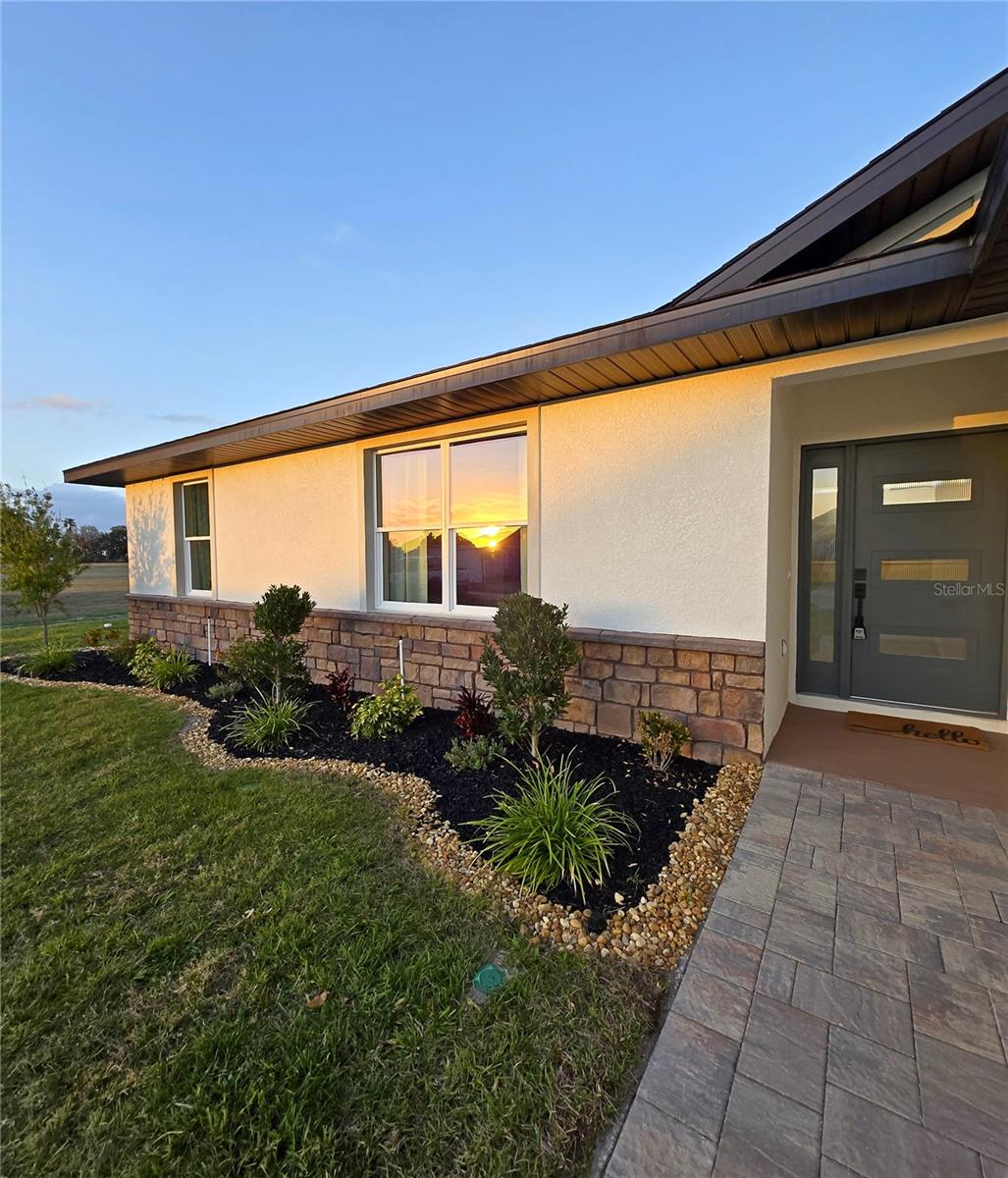 Image 4 of 32 For 6836 Heavitree Drive