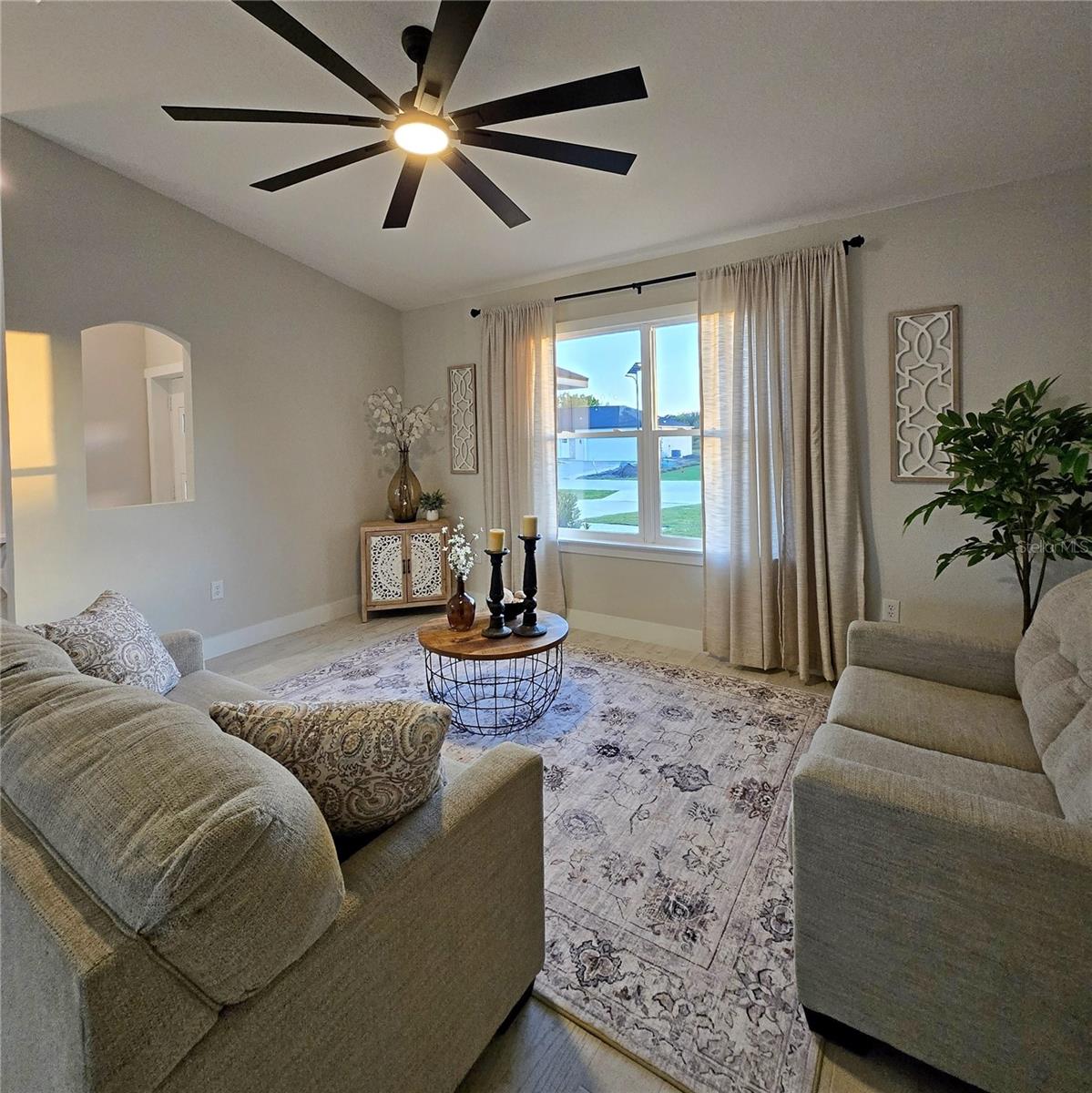 Image 7 of 32 For 6836 Heavitree Drive