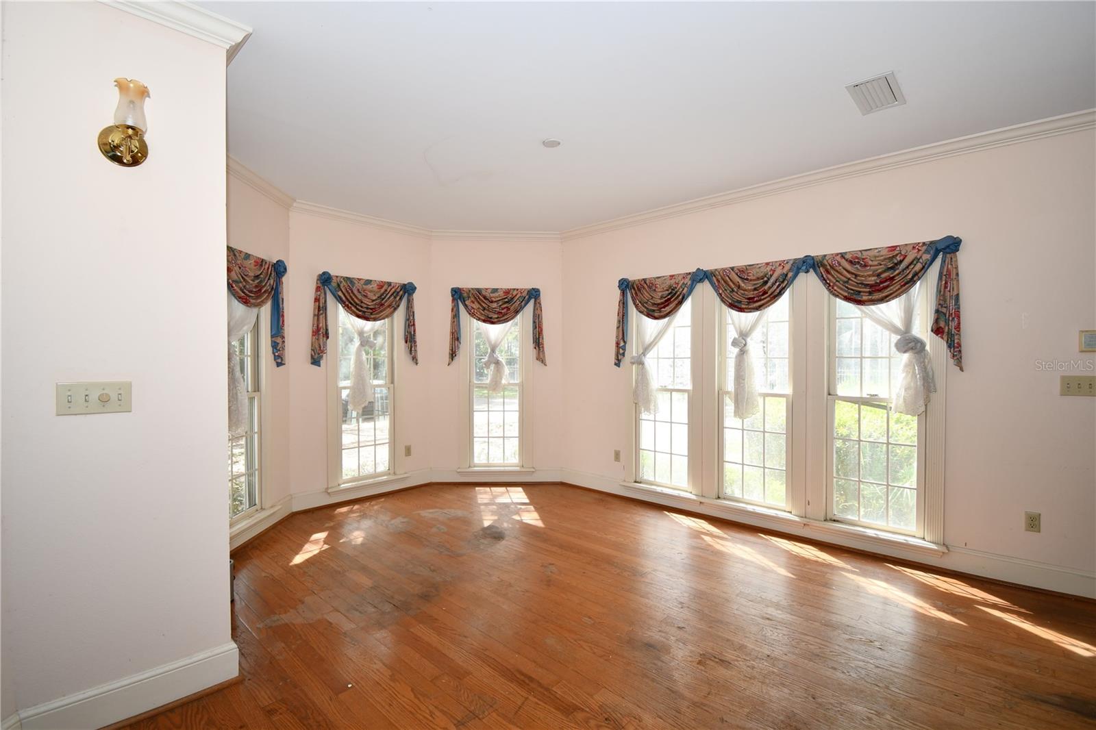 Image 8 of 29 For 600 Old Eustis Road