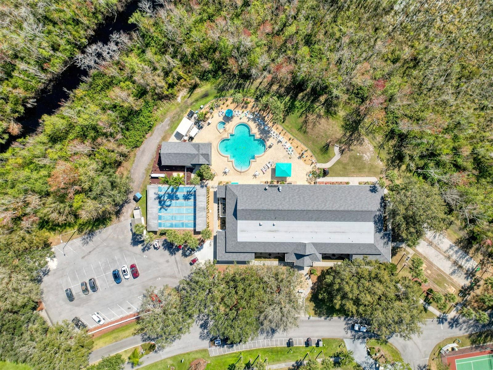 Image 4 of 46 For 81 Straphmore Drive