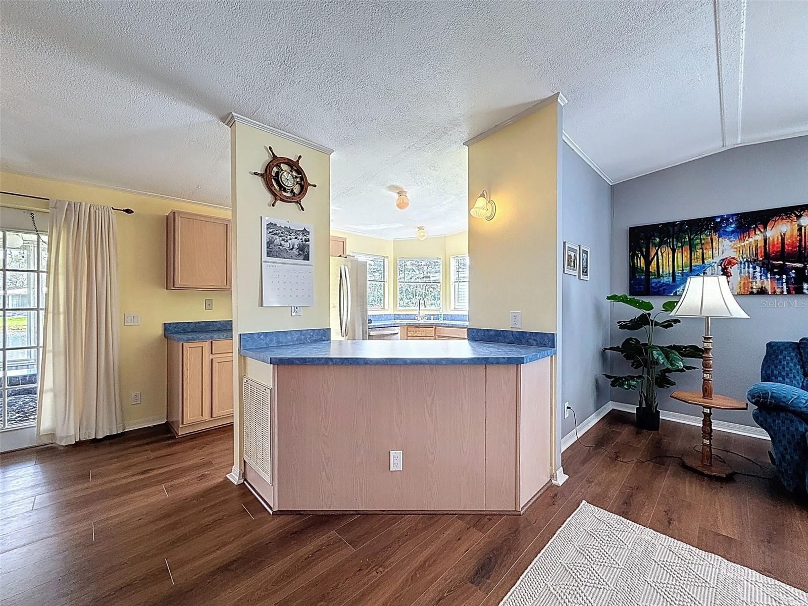 Image 8 of 46 For 81 Straphmore Drive