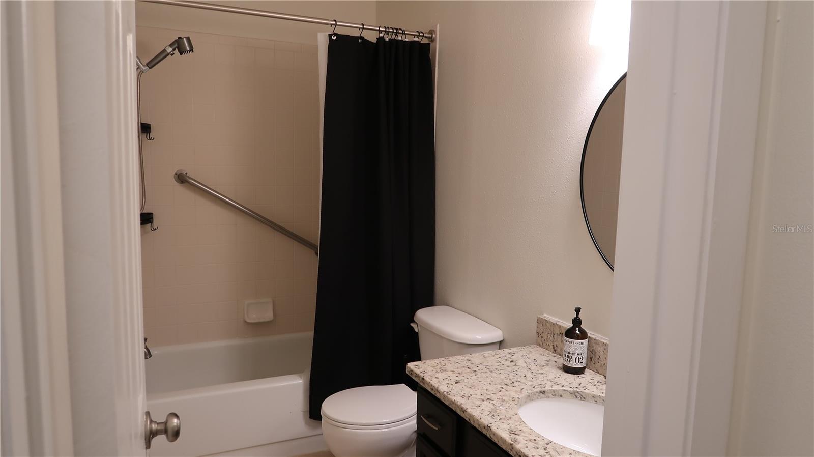 Image 4 of 7 For 2025 San Marcos Drive Se 27