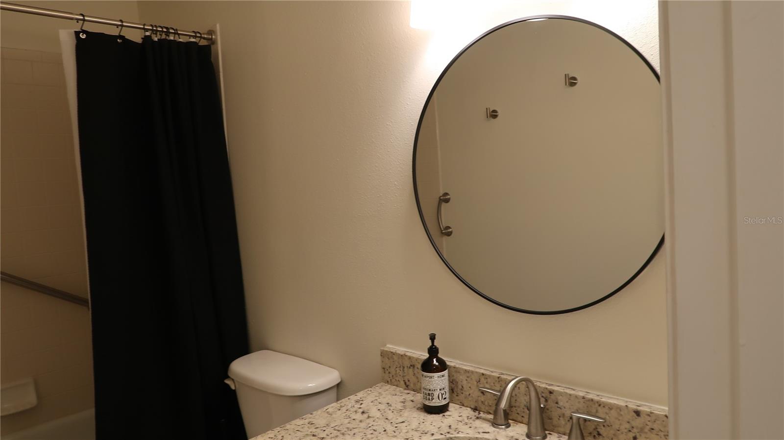 Image 6 of 7 For 2025 San Marcos Drive Se 27