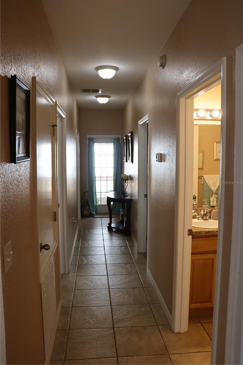 Image 11 of 32 For 1404 Las Villas Boulevard