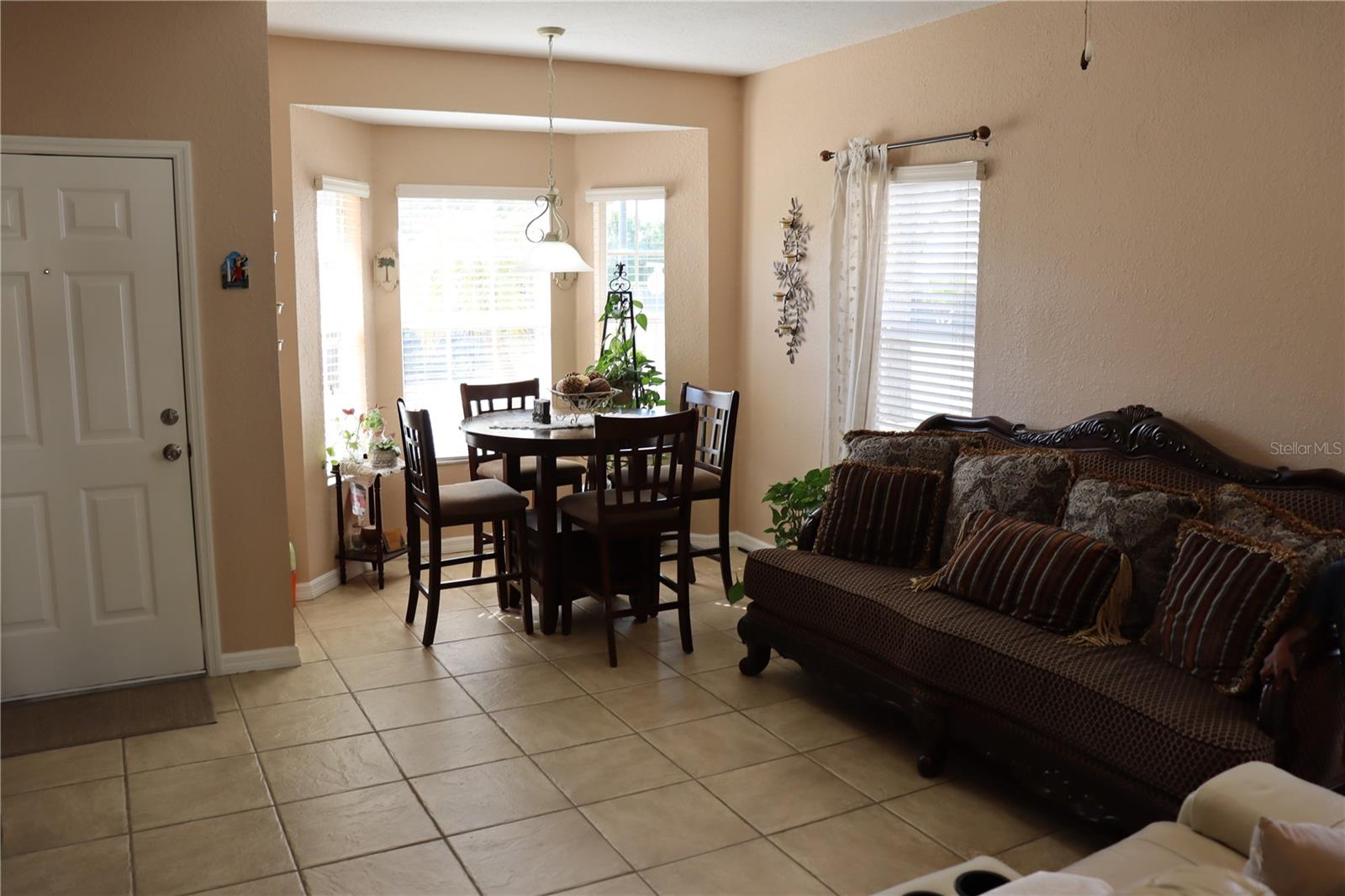 Image 3 of 32 For 1404 Las Villas Boulevard