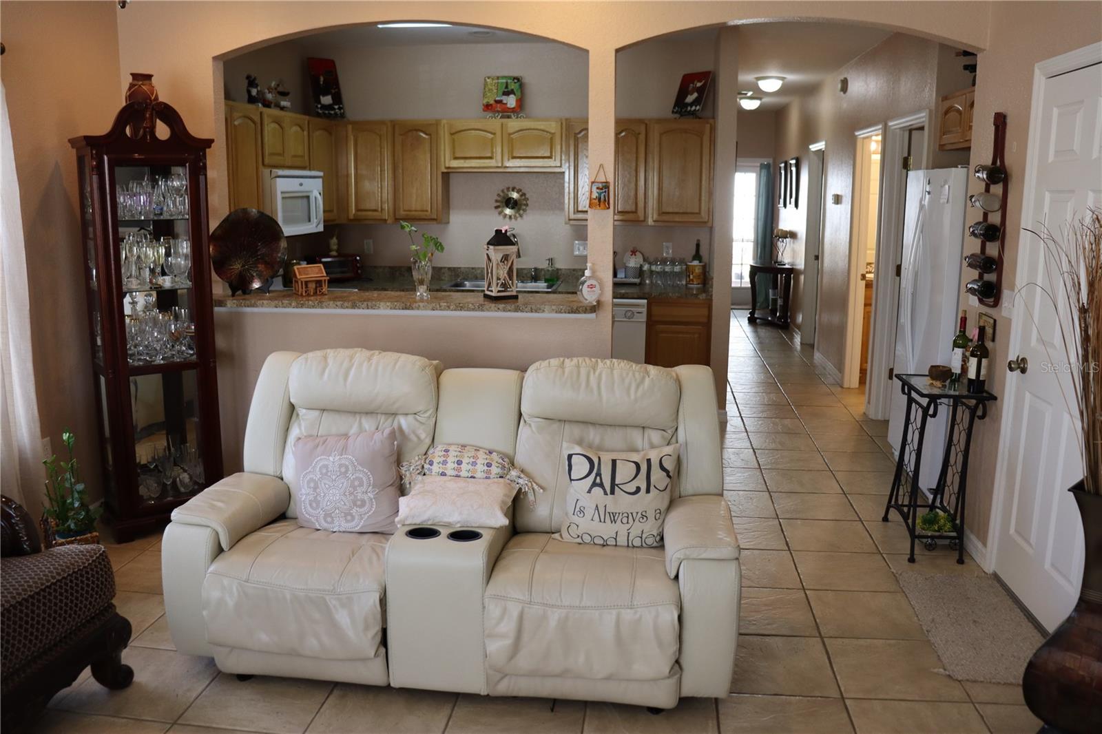 Image 5 of 32 For 1404 Las Villas Boulevard