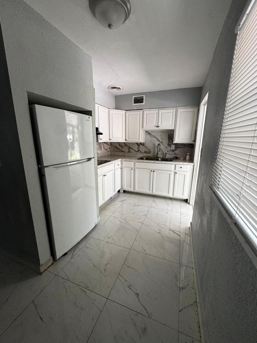 Image 13 of 14 For 1022 30th Street