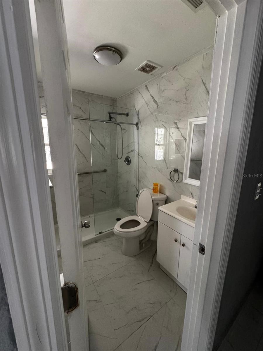 Image 14 of 14 For 1022 30th Street