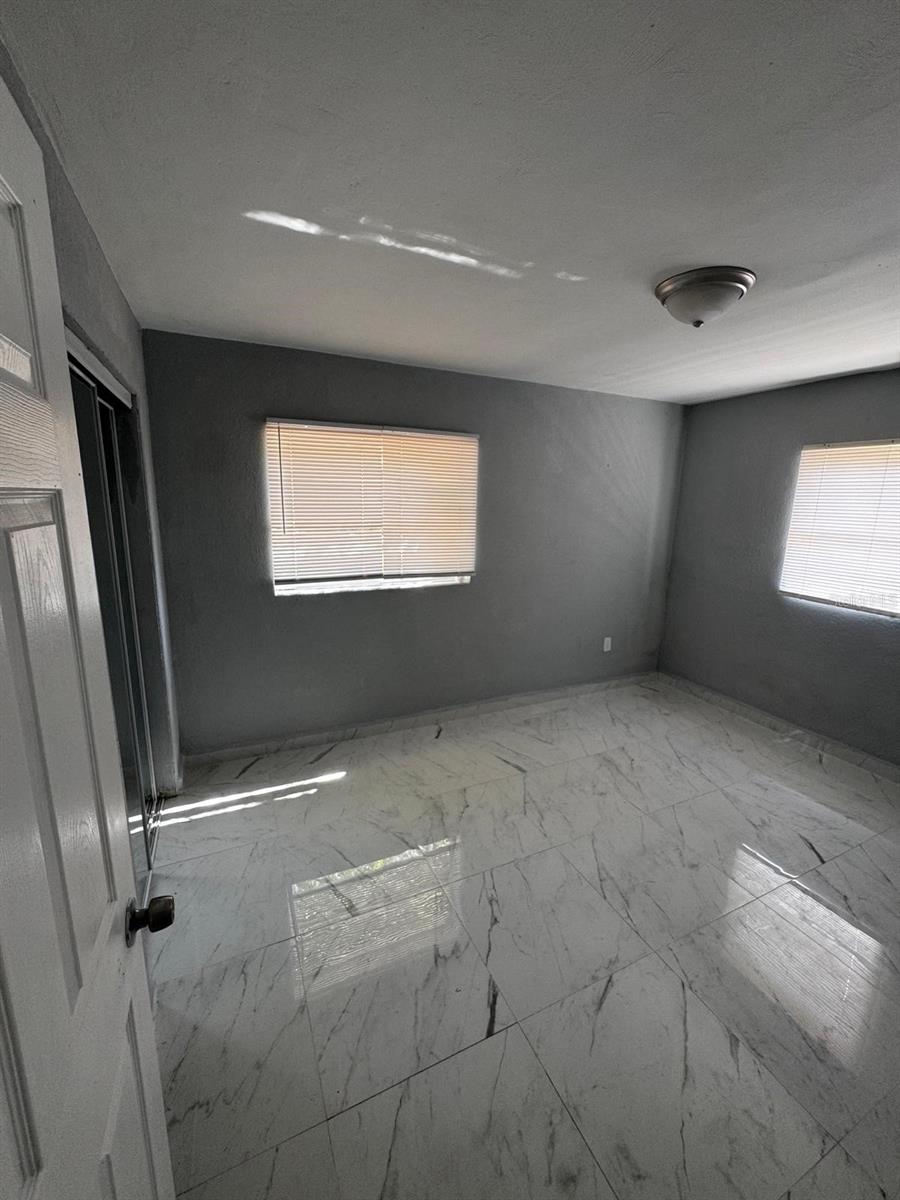 Image 6 of 14 For 1022 30th Street