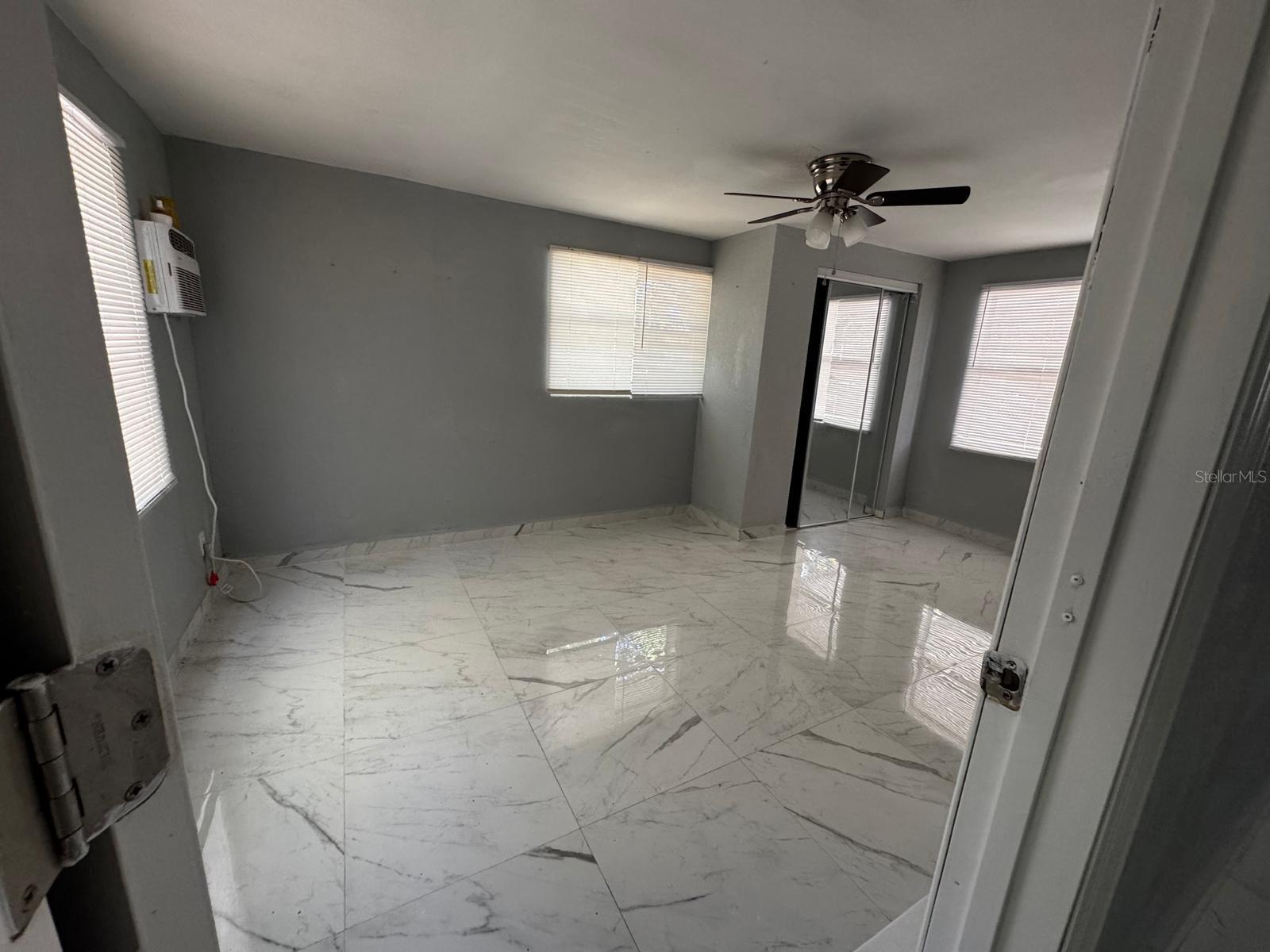 Image 7 of 14 For 1022 30th Street