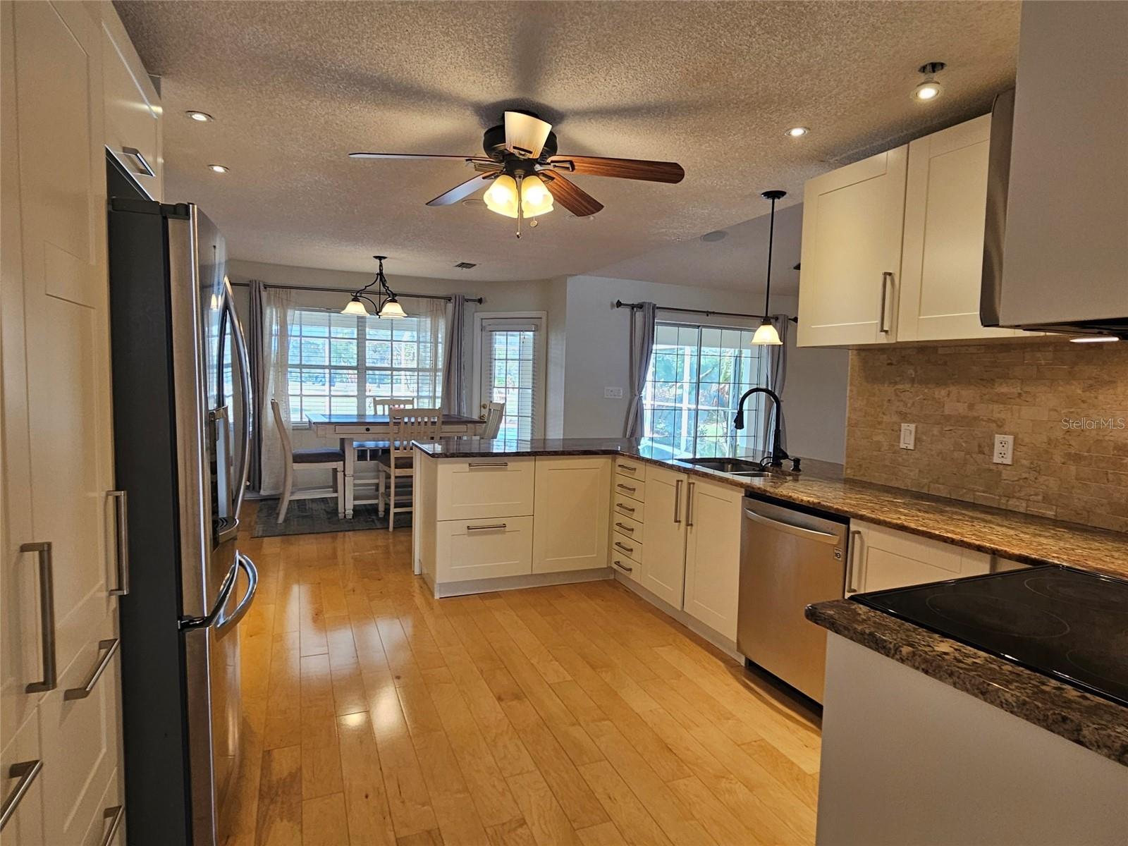 Image 12 of 63 For 1906 Sunrise Drive