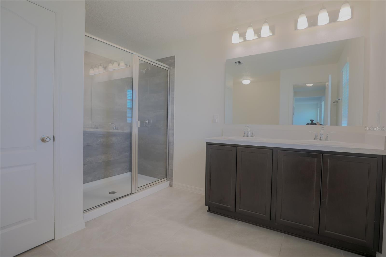 Image 32 of 60 For 1531 Fuji Court