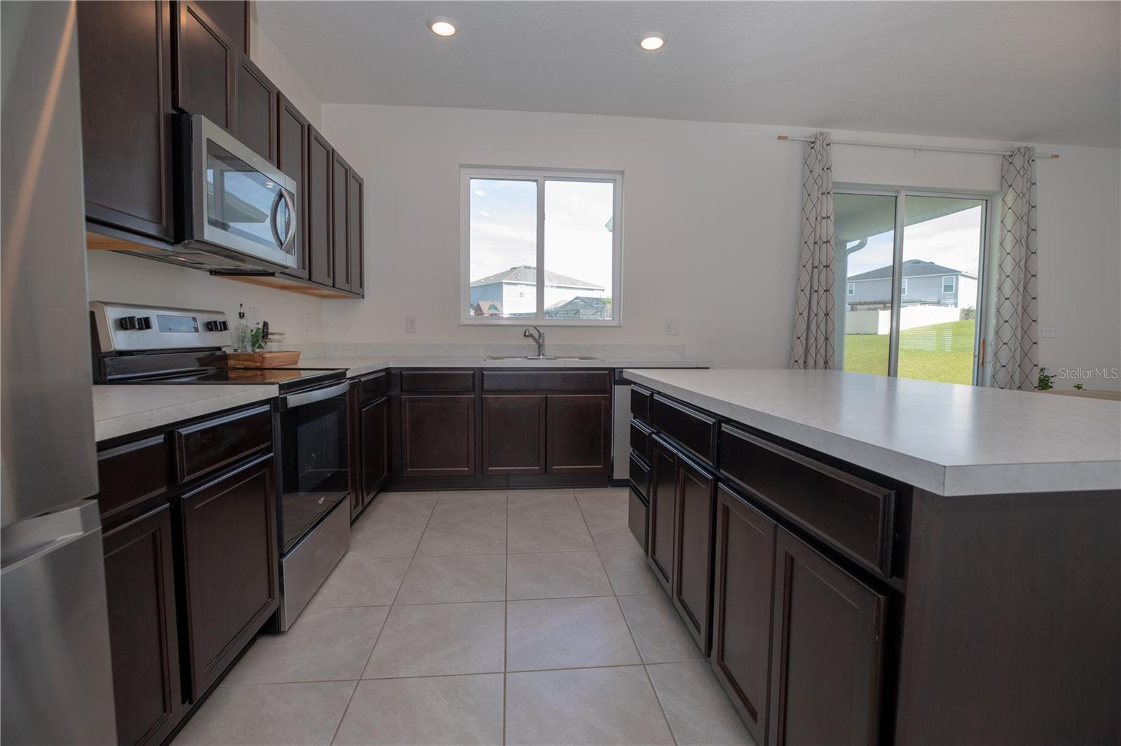 Image 37 of 60 For 1531 Fuji Court