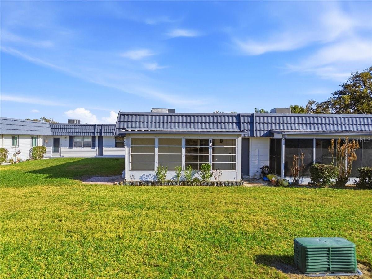 Image 5 of 25 For 205 Andover Place N 119