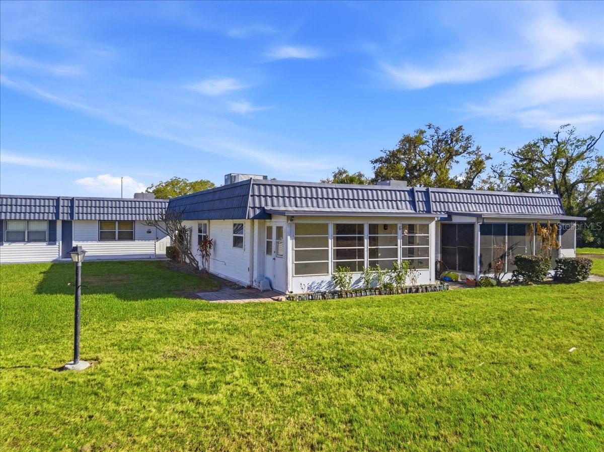 Image 6 of 25 For 205 Andover Place N 119