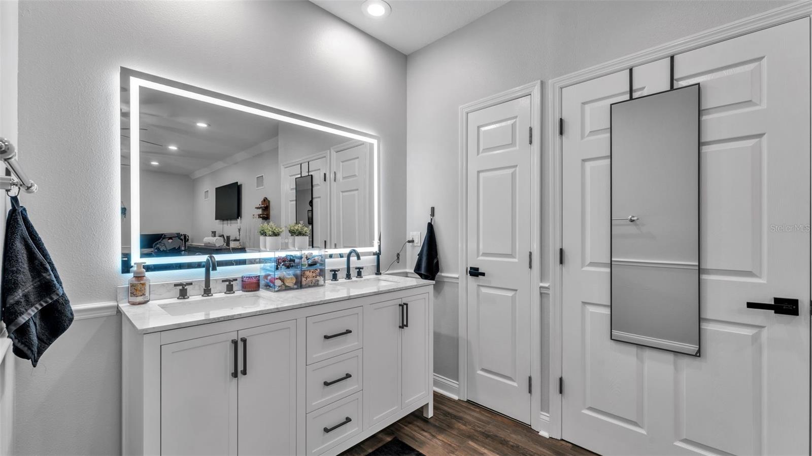 Image 44 of 64 For 5155 Lake Deeson Woods Court