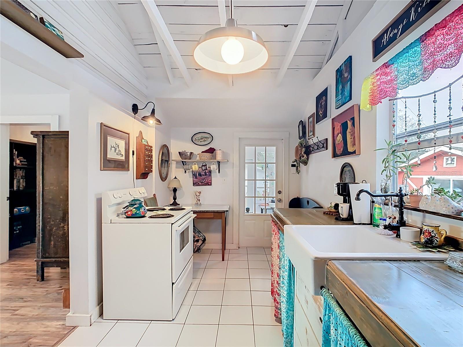 Image 23 of 50 For 1124 Saint Anne Shrine Road