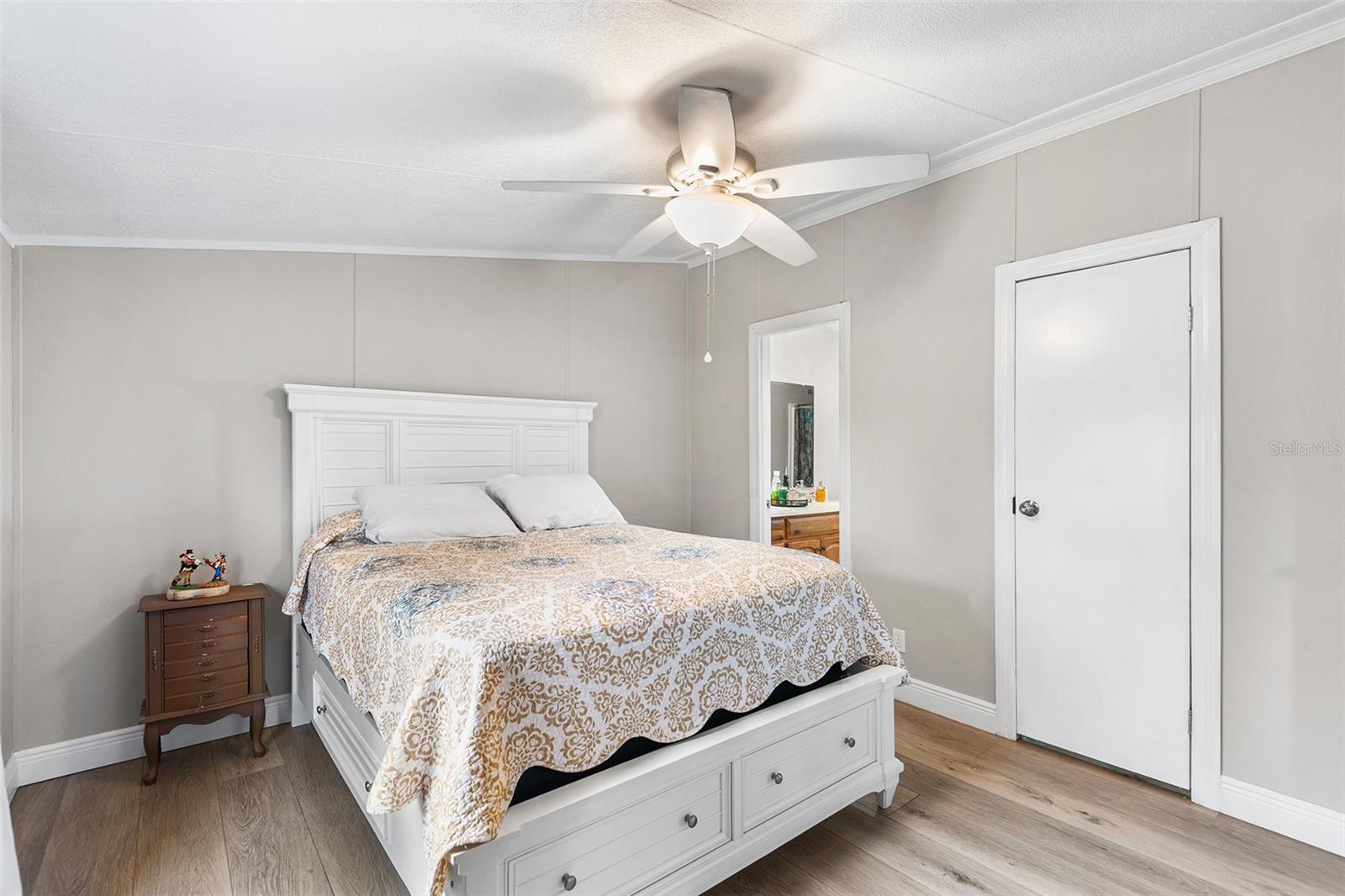 Image 16 of 36 For 15055 Brahma Road