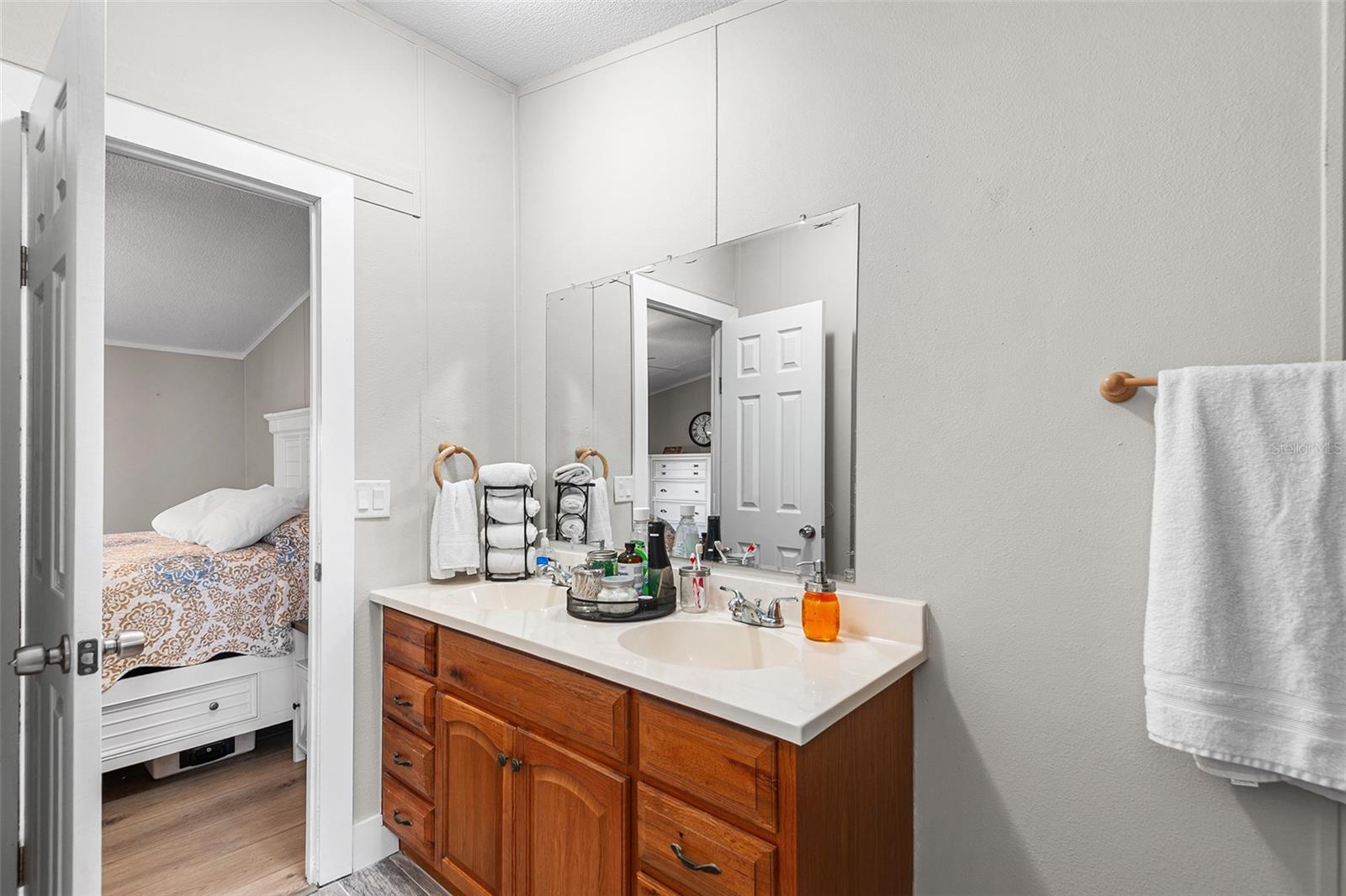 Image 20 of 36 For 15055 Brahma Road