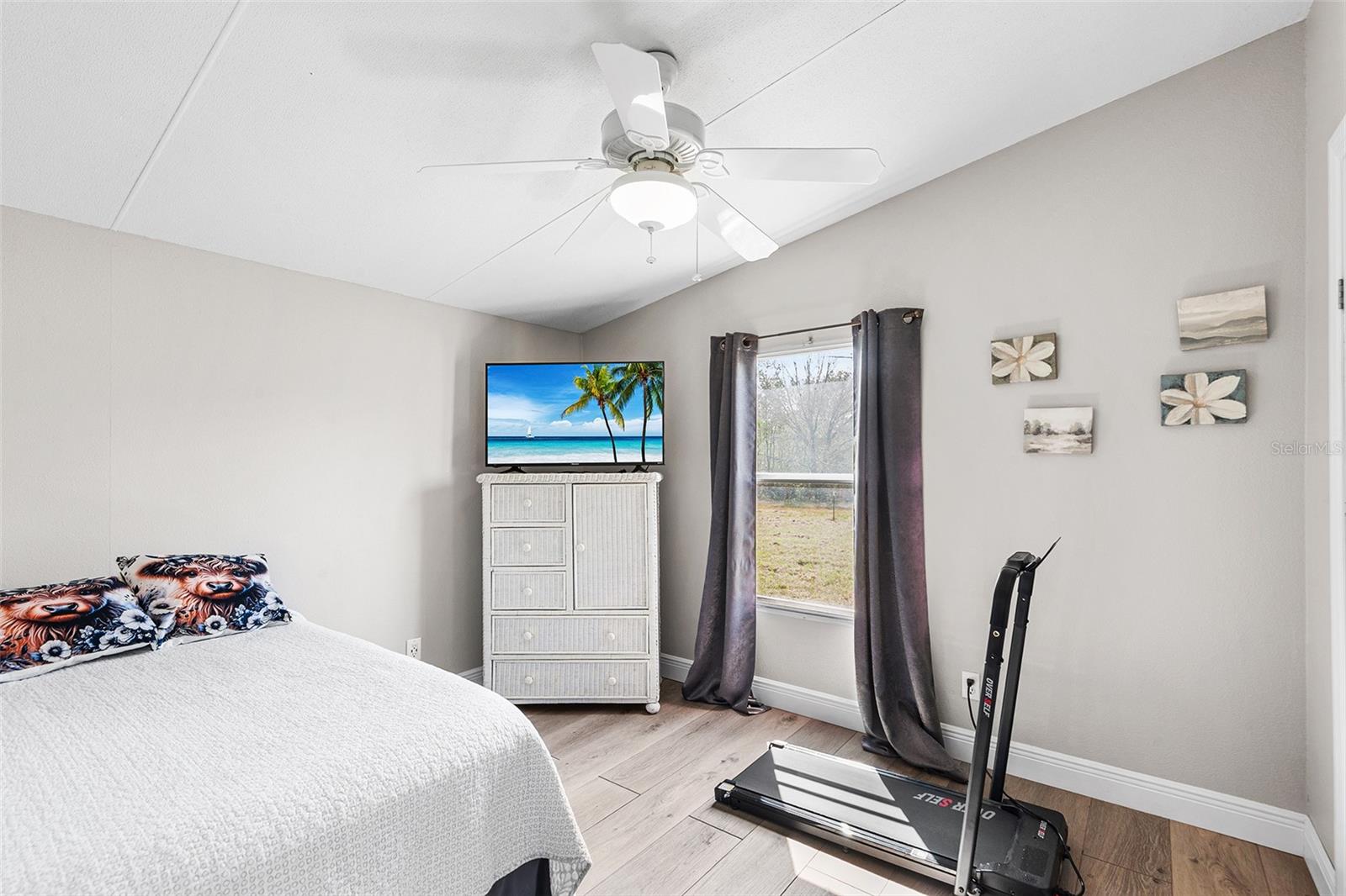 Image 24 of 36 For 15055 Brahma Road