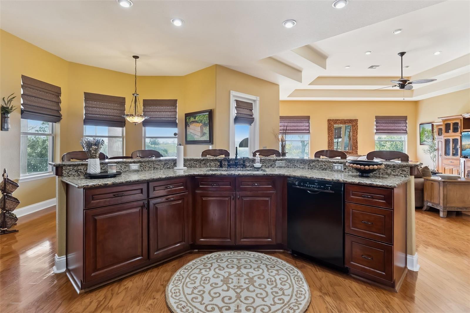 Image 10 of 49 For 3231 Harbor Beach Drive