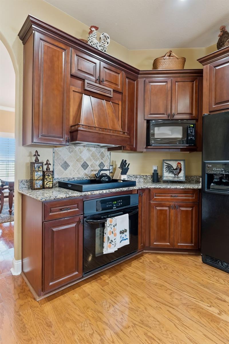 Image 11 of 49 For 3231 Harbor Beach Drive