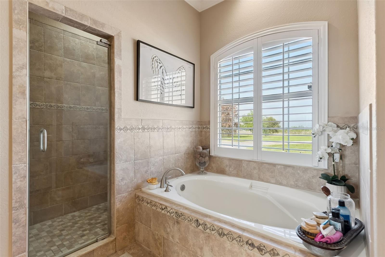 Image 18 of 49 For 3231 Harbor Beach Drive