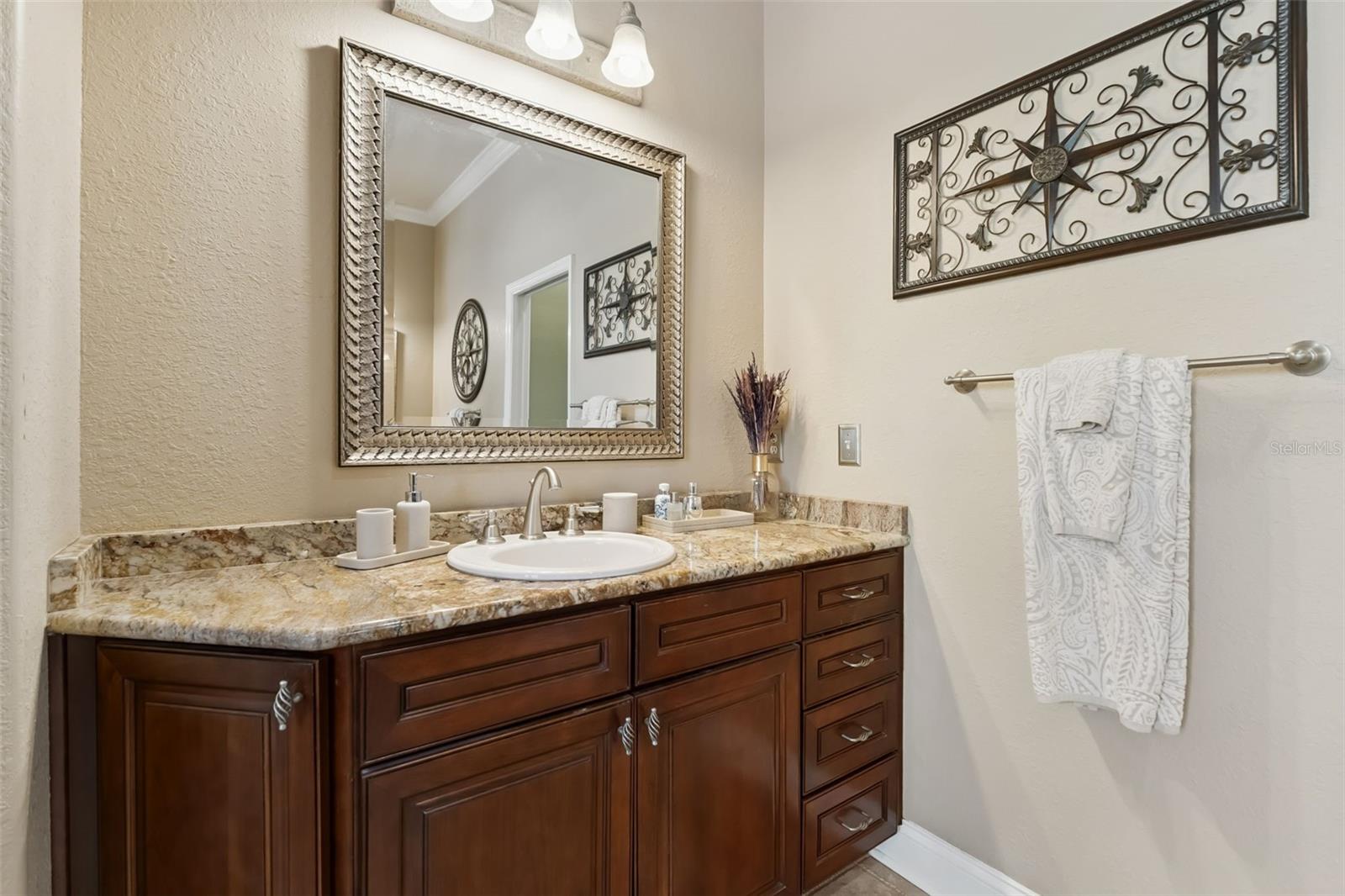 Image 19 of 49 For 3231 Harbor Beach Drive