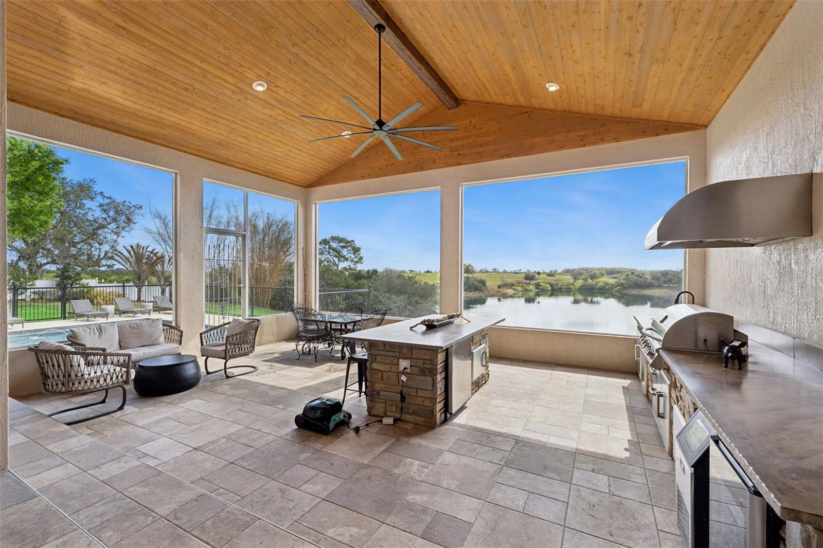 Image 34 of 49 For 3231 Harbor Beach Drive