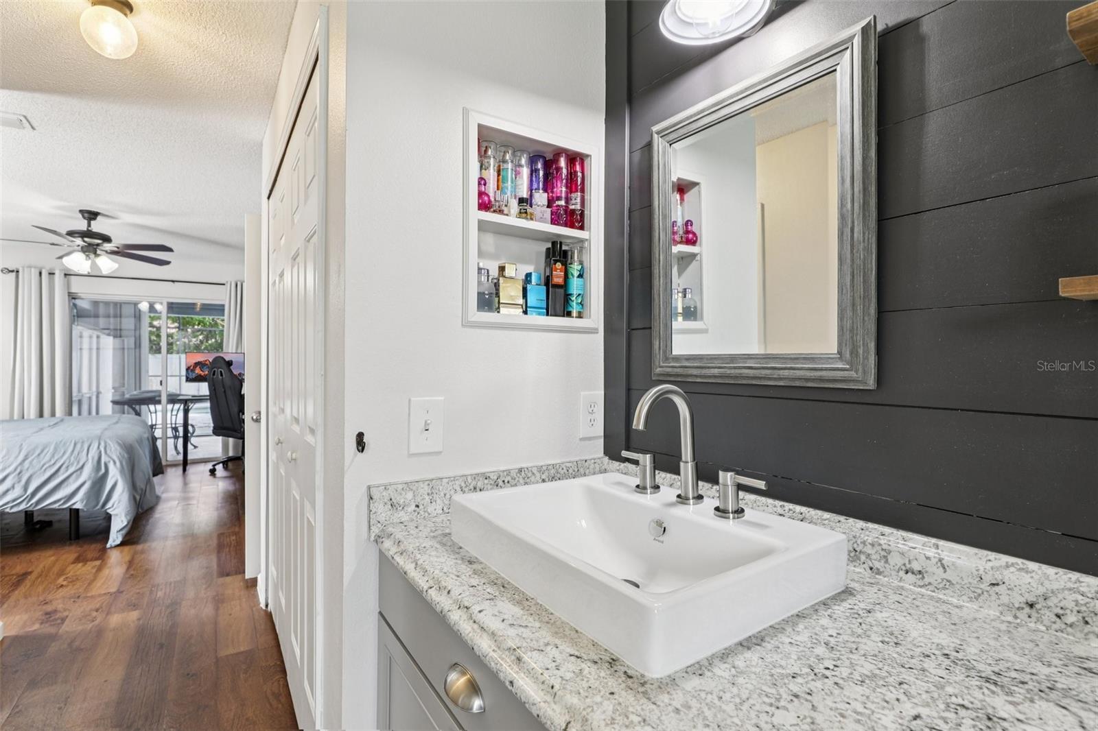 Image 19 of 53 For 857 Marquis Court