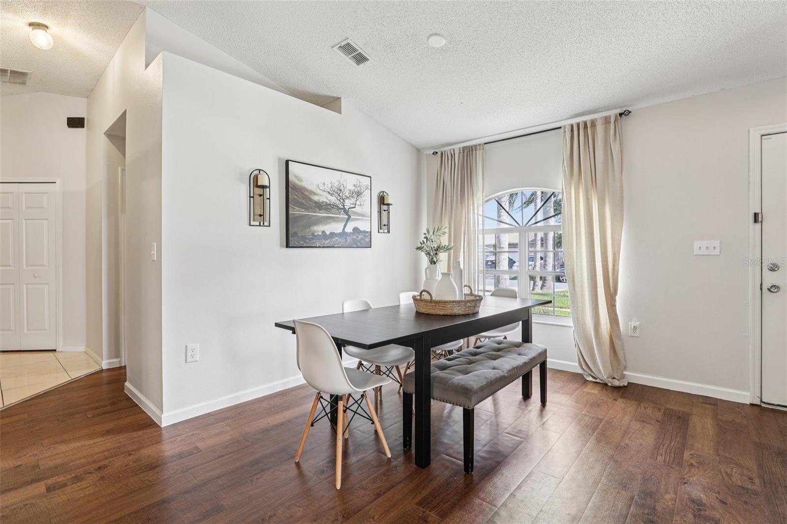 Image 3 of 53 For 857 Marquis Court