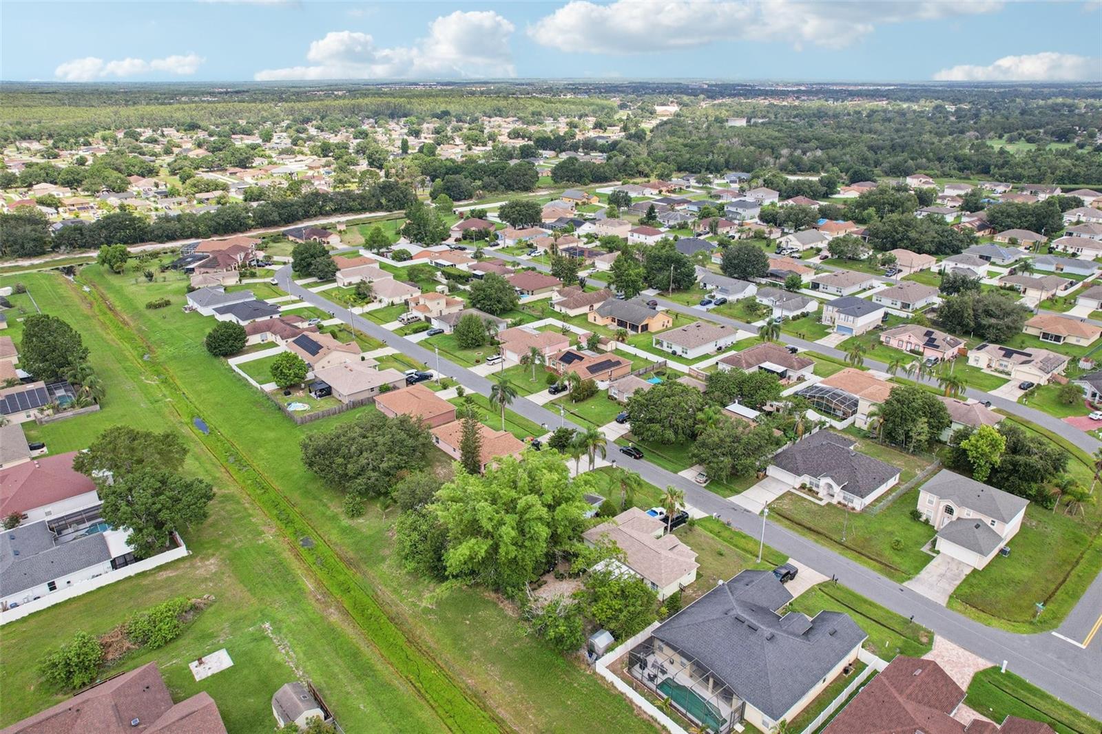 Image 48 of 53 For 857 Marquis Court