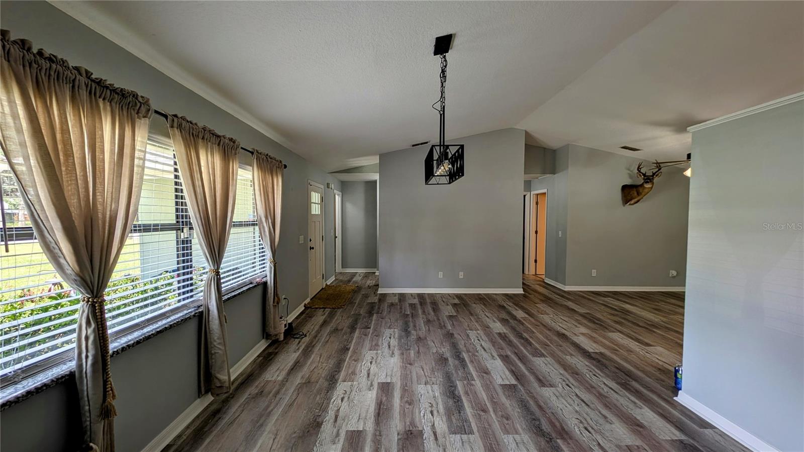 Image 15 of 45 For 624 Lanier Avenue