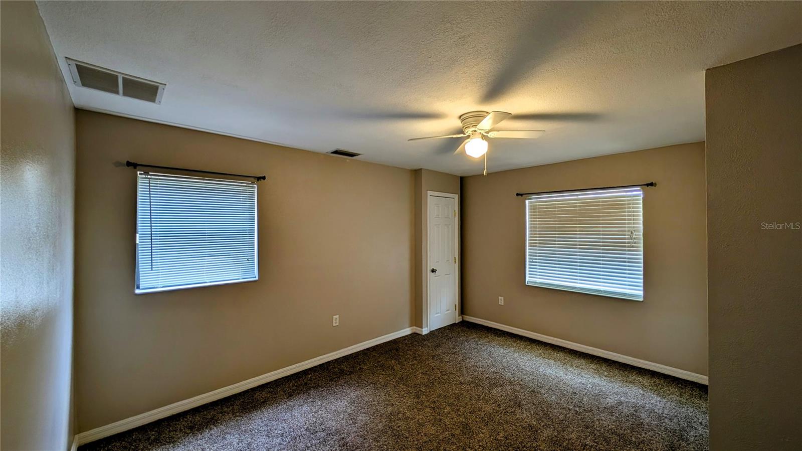 Image 25 of 45 For 624 Lanier Avenue