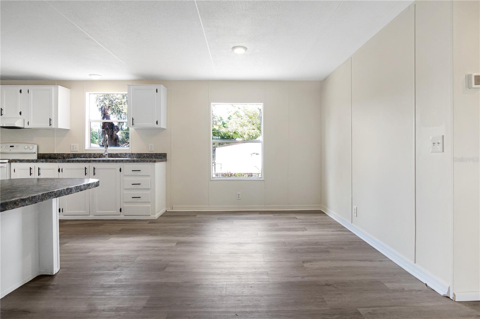 Image 10 of 23 For 322 Clearwater Lake Drive