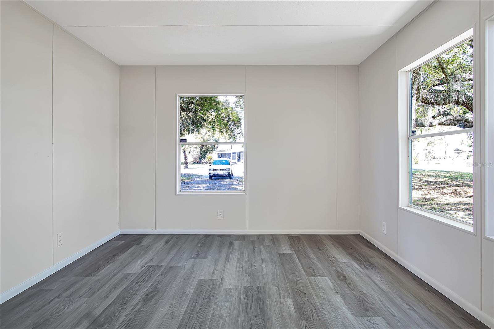 Image 17 of 23 For 322 Clearwater Lake Drive