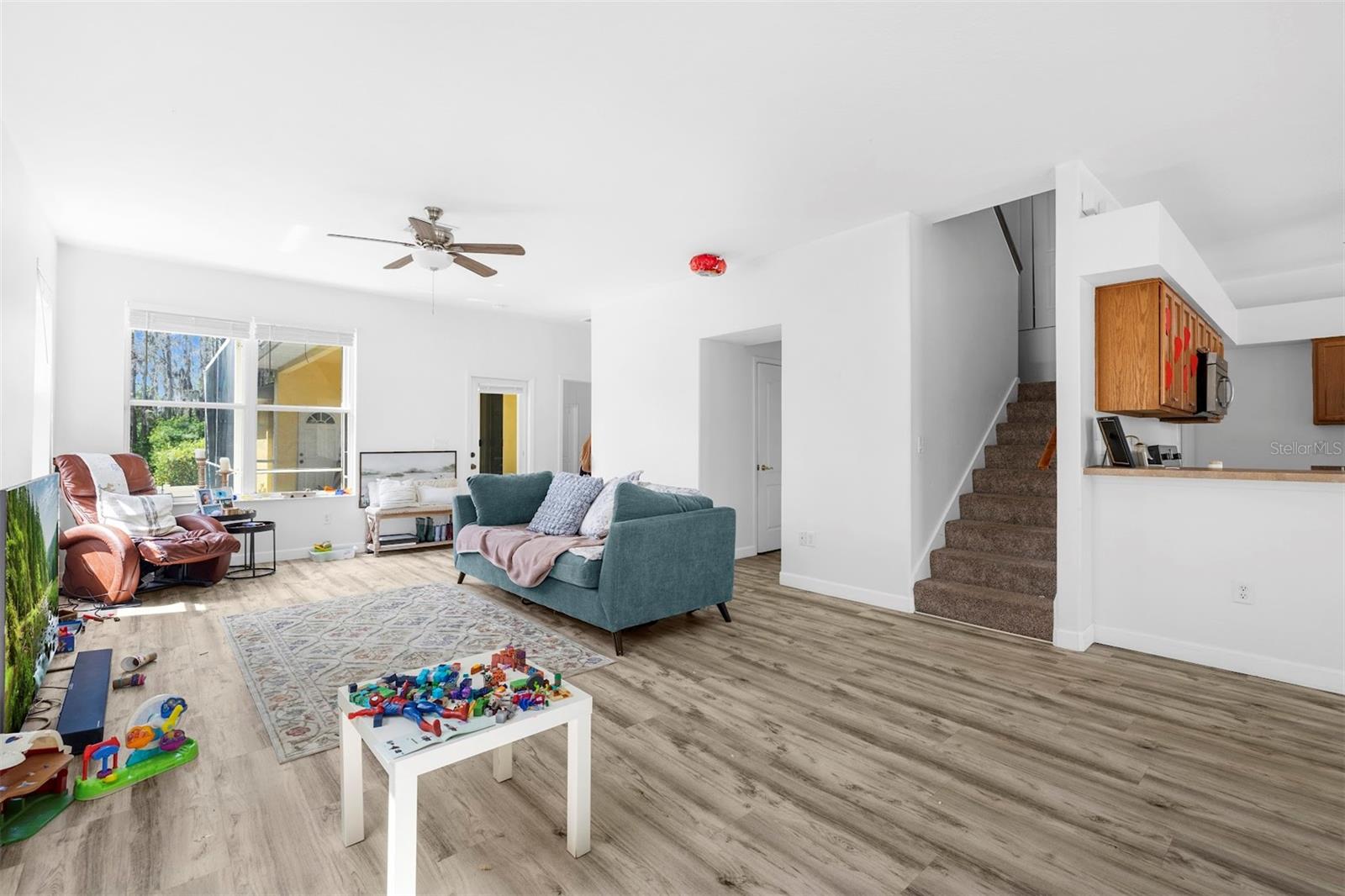 Image 11 of 40 For 3141 Town Avenue