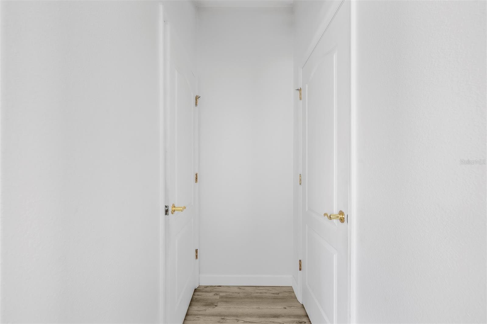 Image 16 of 40 For 3141 Town Avenue