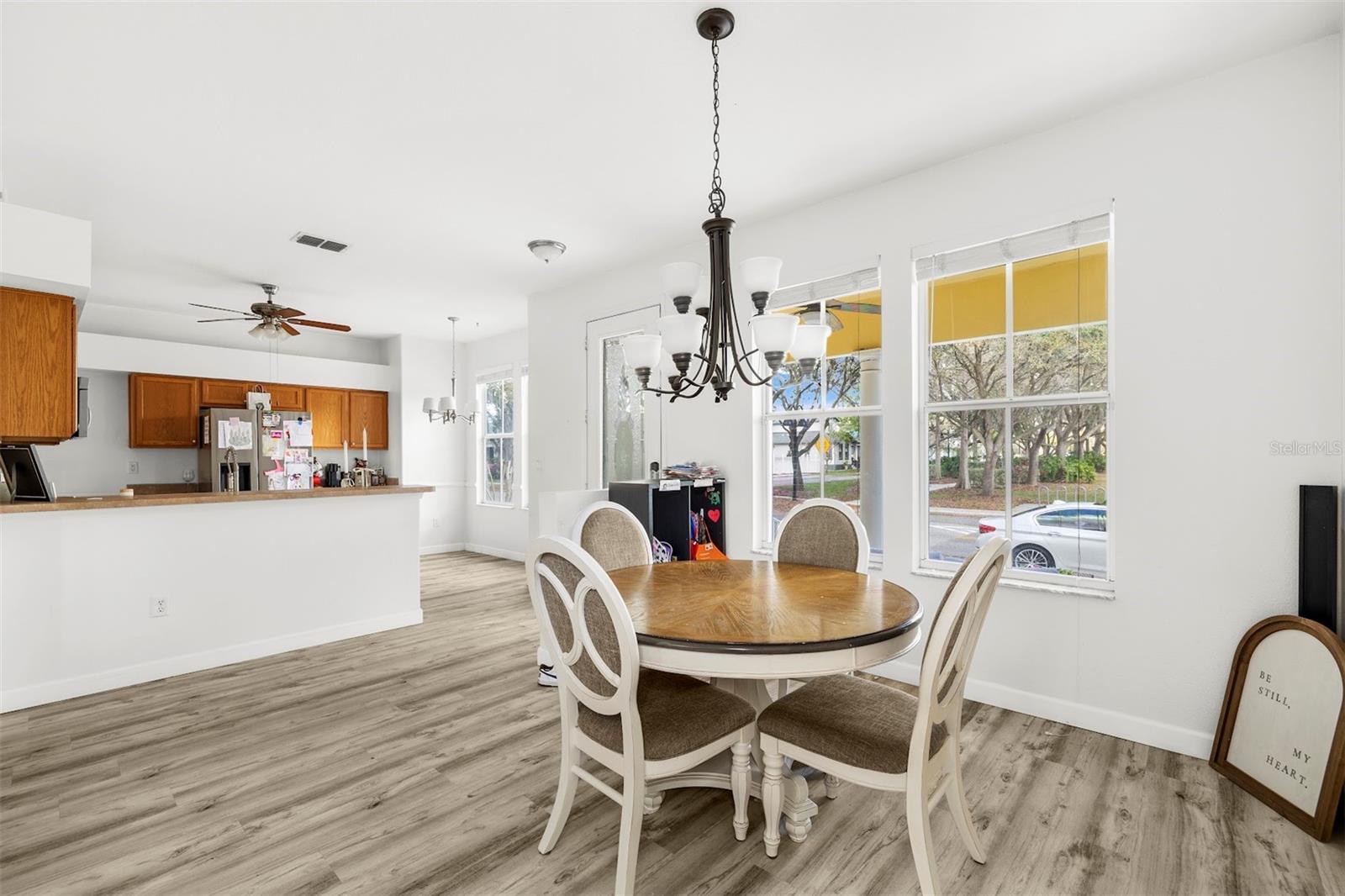 Image 6 of 40 For 3141 Town Avenue