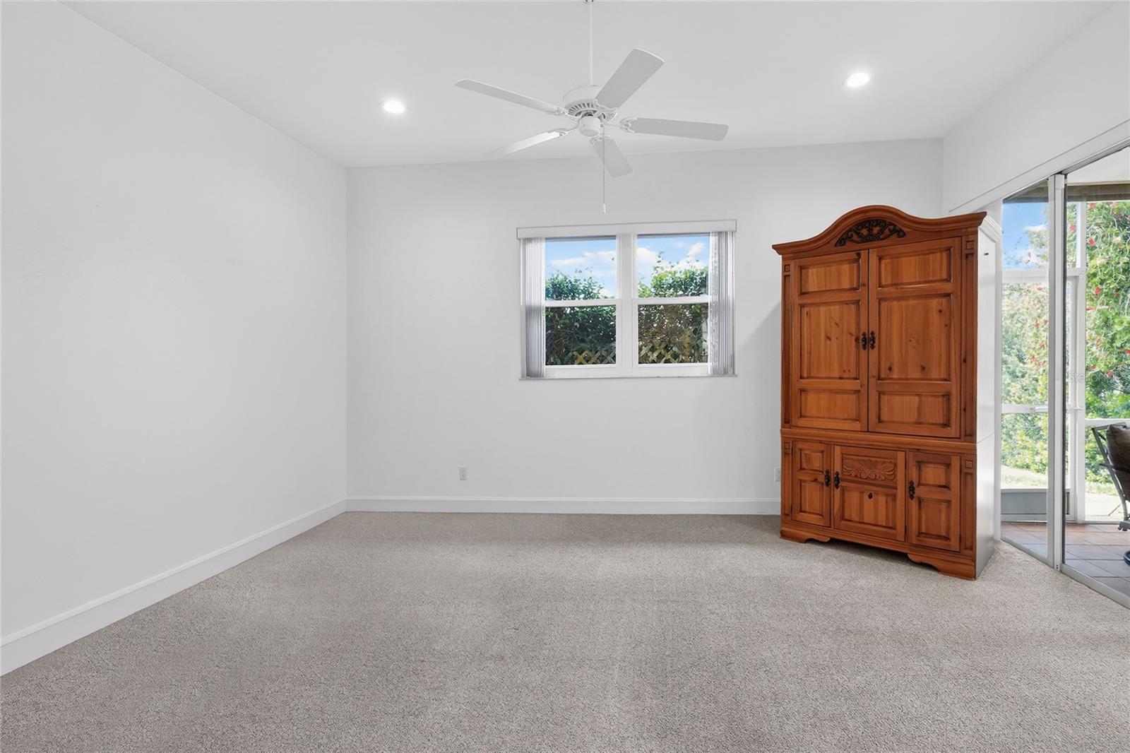 Image 24 of 75 For 2968 Plantation Road