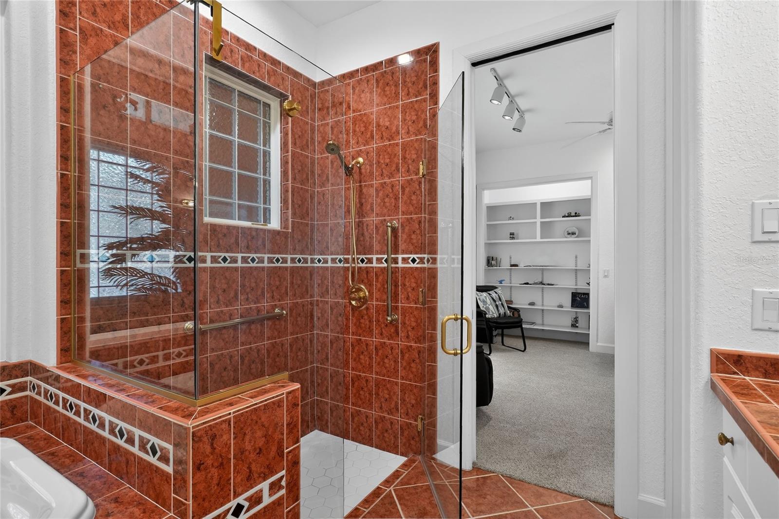 Image 35 of 75 For 2968 Plantation Road