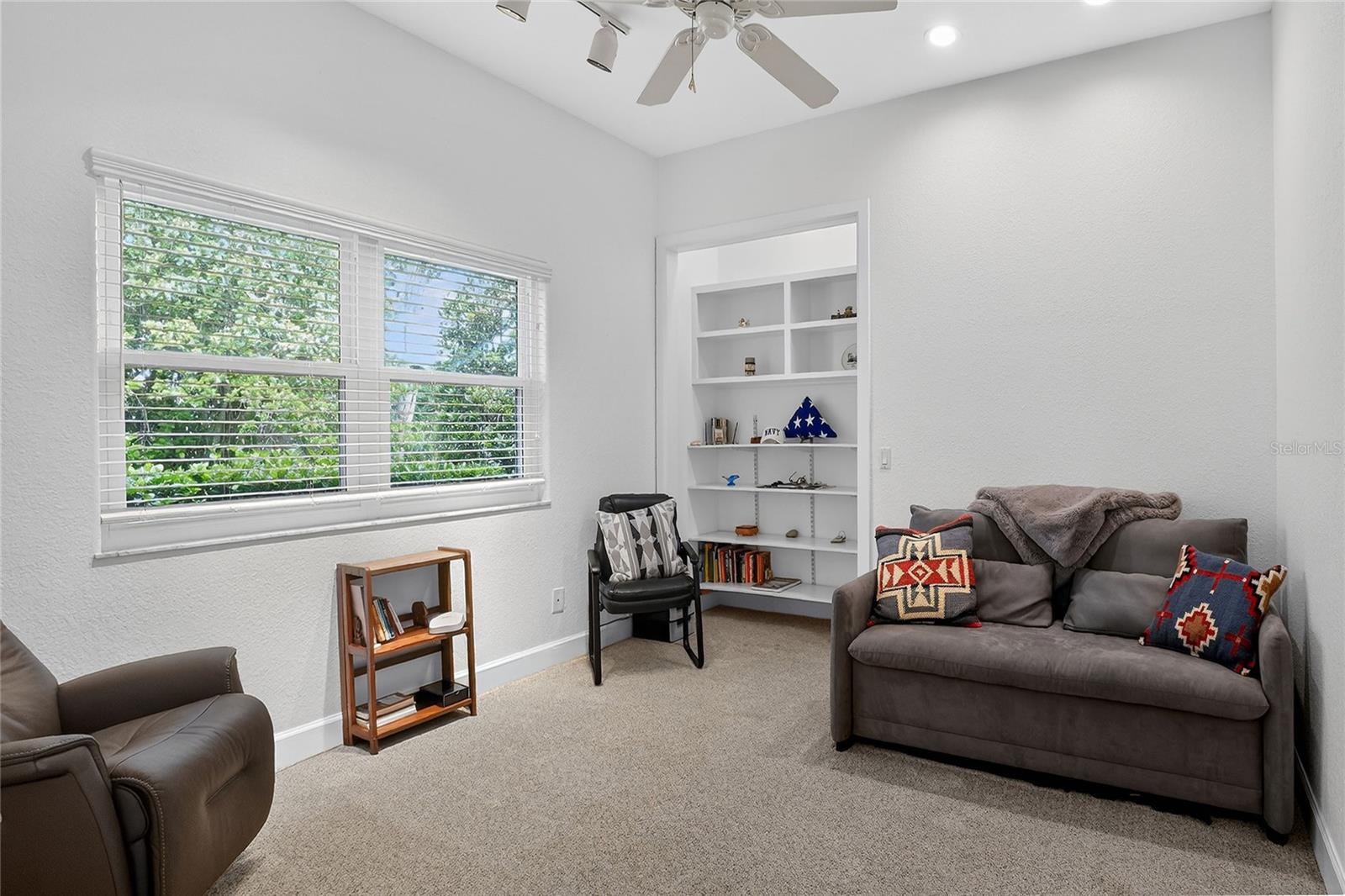 Image 36 of 75 For 2968 Plantation Road