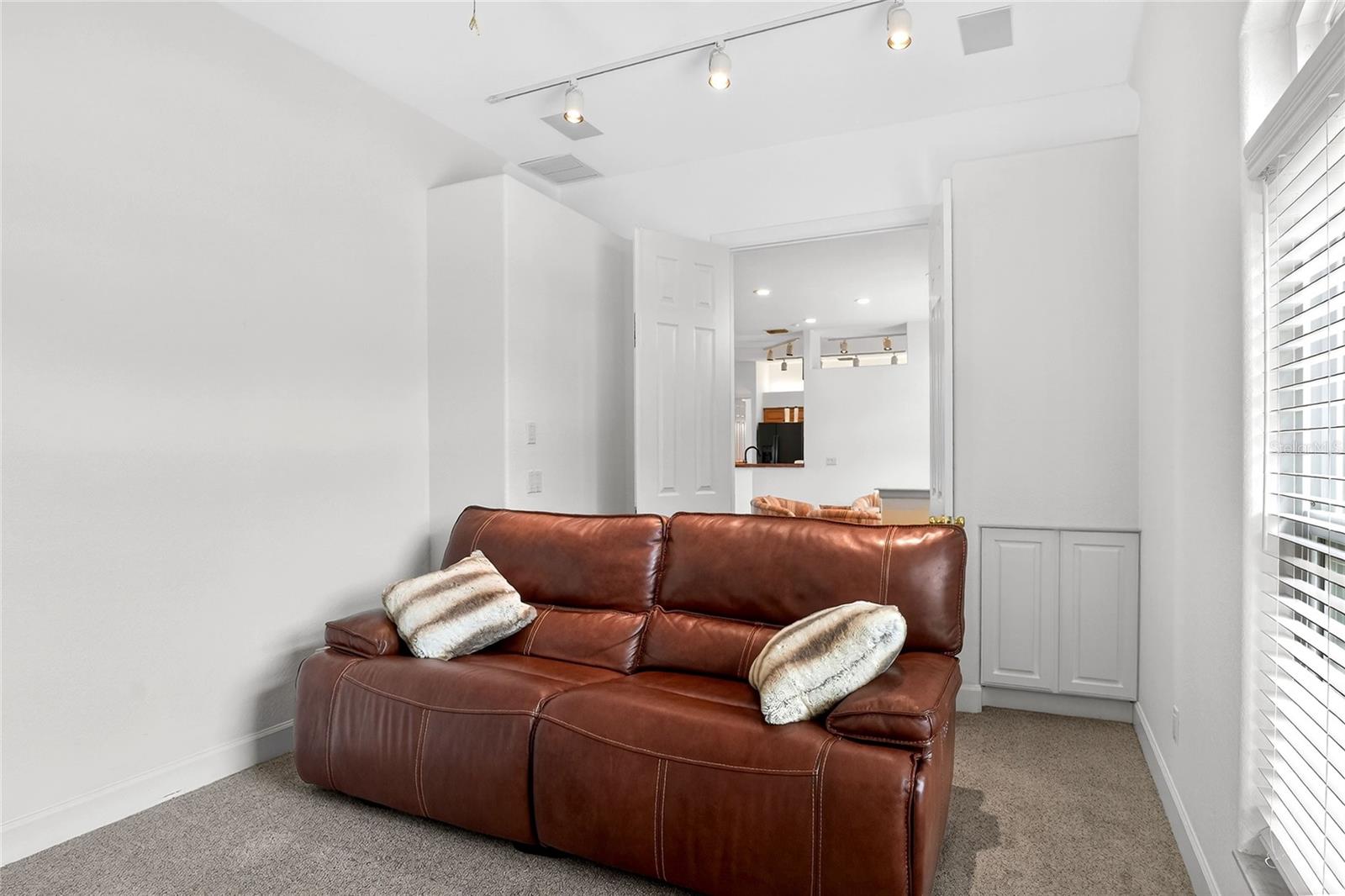 Image 45 of 75 For 2968 Plantation Road