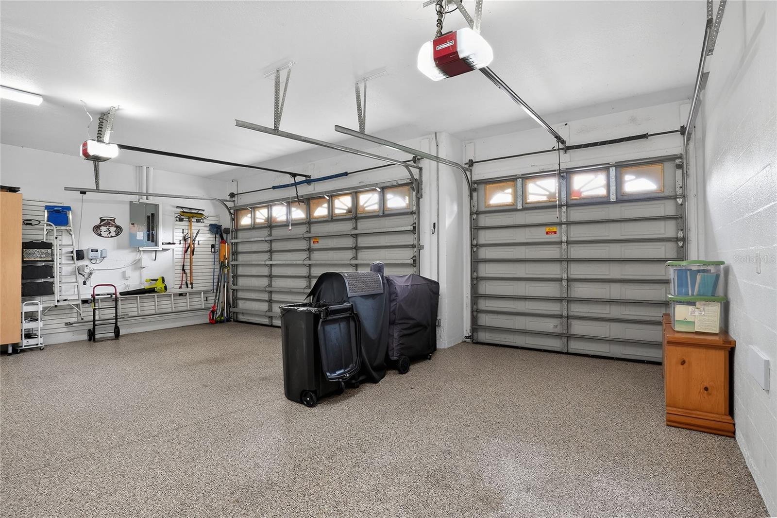 Image 68 of 75 For 2968 Plantation Road