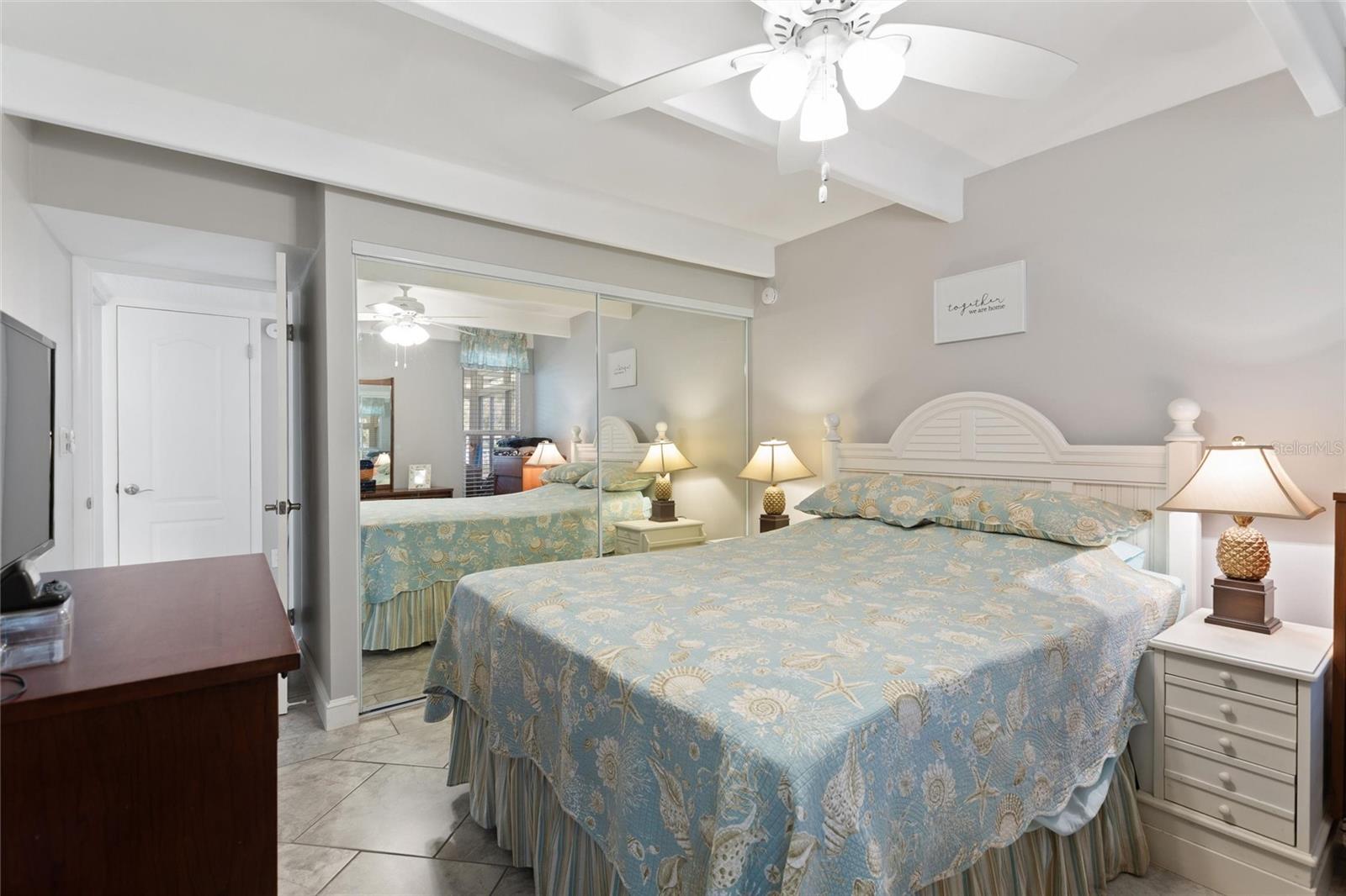 Image 21 of 72 For 1919 Club Circle